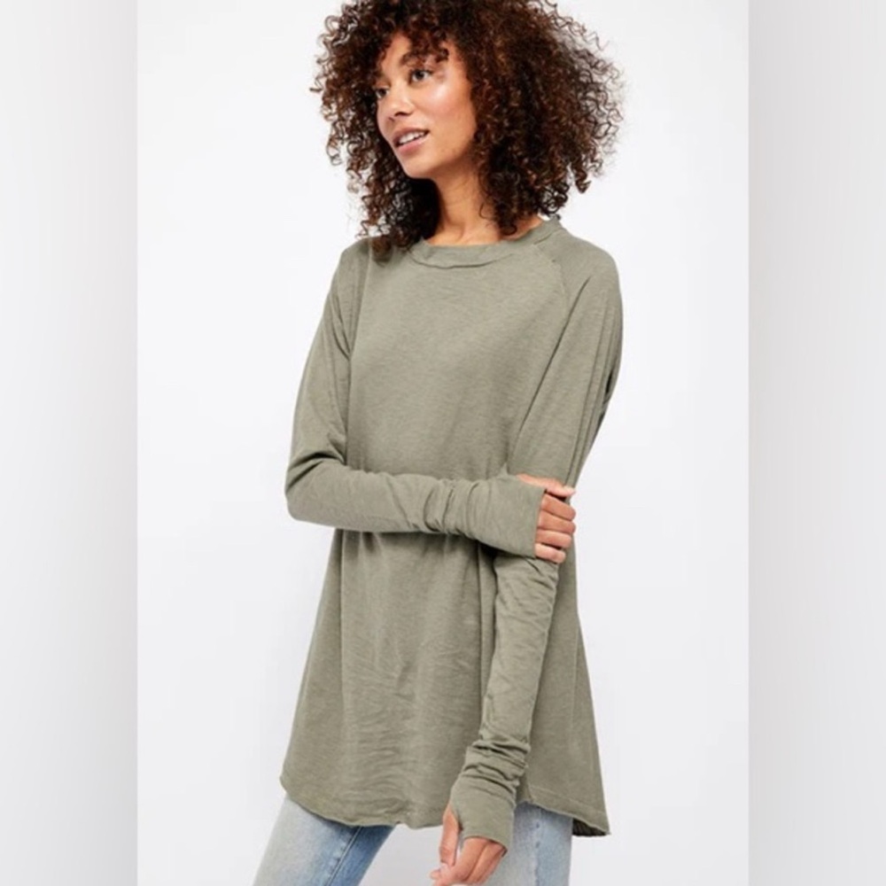 We the Free People T-Shirt XL Long Sleeve Slouchy Oversized Longline Green